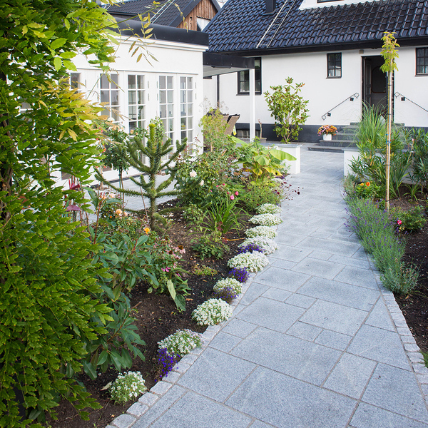 Gång-Granit romanum grafit.jpg